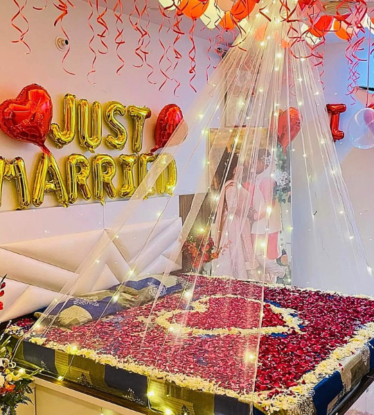 just married room decor